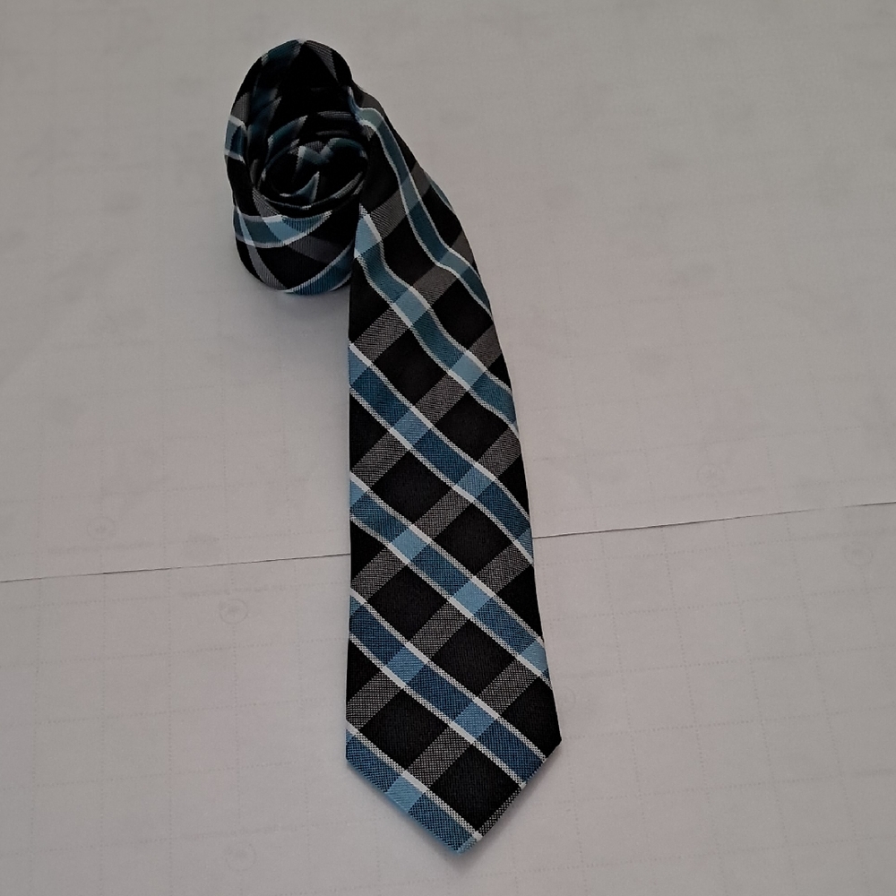 Bespoke Men's Plaid Black,Blue, And White Tie